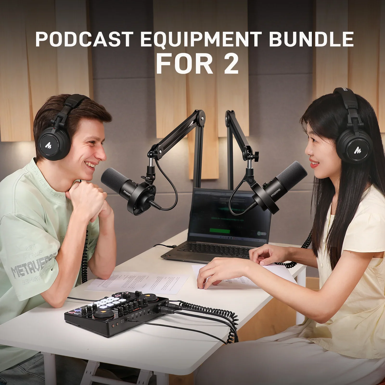 Two People Podcast Equipment Bundle - Image 7